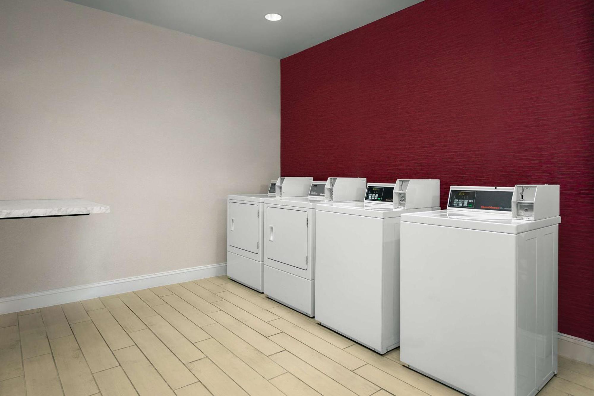 Home2 Suites By Hilton Jacksonville, Nc Eksteriør billede
